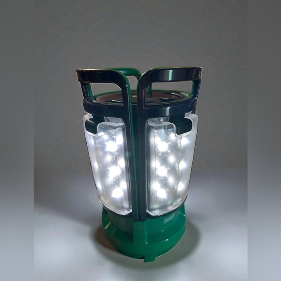 Coleman Camping Lantern Black and Green Size D Batteries (not included) Tested - Picture 9 of 13